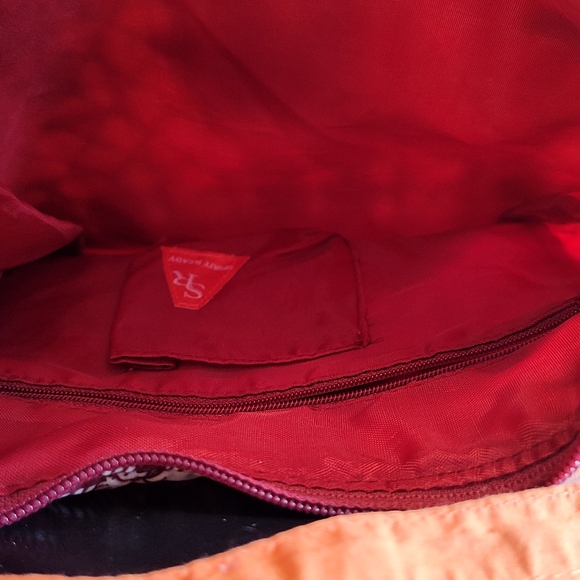 Virginia Tech Hokies Shoulder Bag by Spirit Ready, burnt orange and maroon - Picture 4 of 5